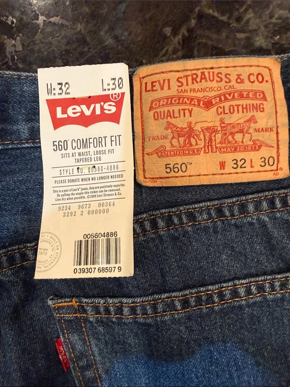 Levi’s Classic 560 Comfort Fit
